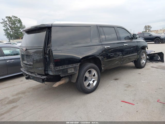 2019 CADILLAC ESCALADE ESV 1GYS4HKJ4KR303941 Photo 3