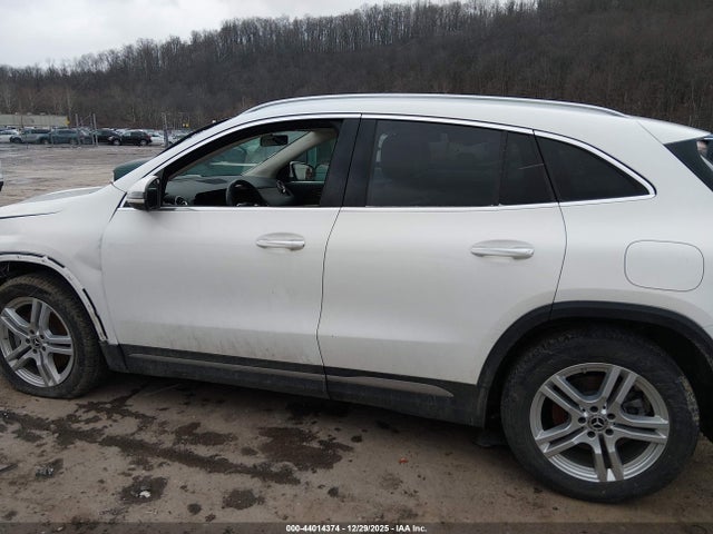 Aukcja sprzedaży 2023 Mercedes-benz Gla 250 4matic, vin: W1N4N4HB5PJ519123, numer aukcji: 44014374