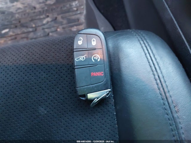 1C4RJFAG1JC256585 Jeep Grand Cherokee Altitude 4x4