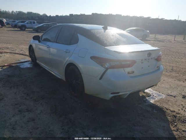 2022 TOYOTA CAMRY 4T1K61AK9NU069780 Photo 2