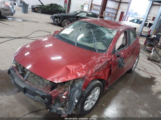 3MYDLBYV5HY178803 Toyota YARIS IA