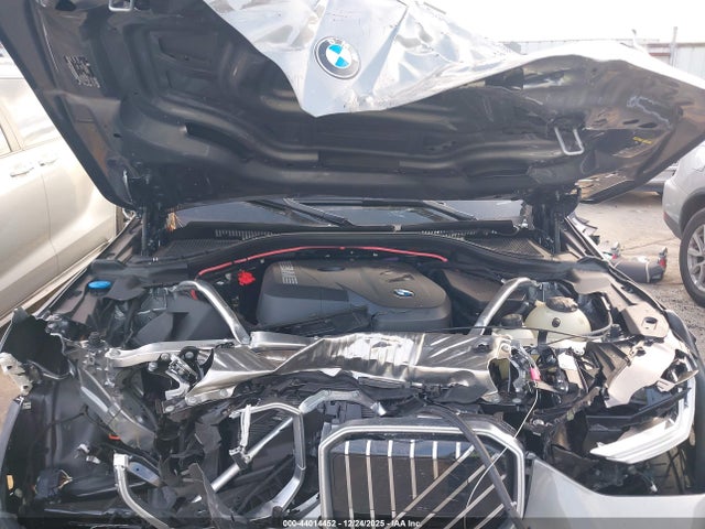 2025 BMW X3 5UX53GP07S9Z82084 Photo 9
