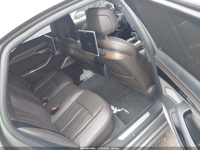 2019 AUDI A8 L WAU8DAF86KN001702 Photo 7