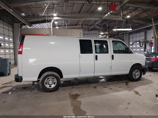 1GCWGBFP3K1219585 Chevrolet Express 2500 Work Van