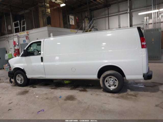 1GCWGBFP3K1219585 Chevrolet Express 2500 Work Van
