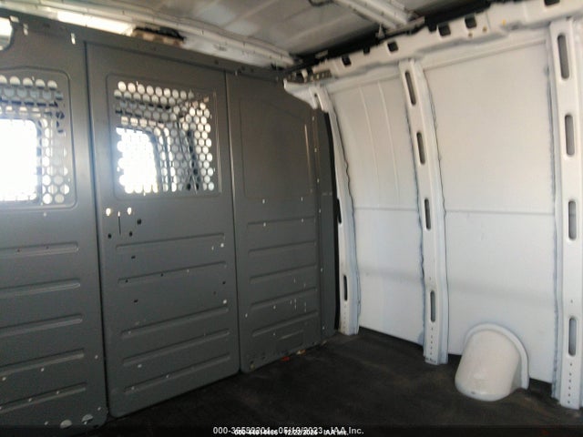 1GCWGBFP3K1219585 Chevrolet Express 2500 Work Van