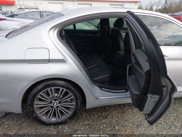 2017 BMW 530I WBAJA7C3XHWA71019 Photo 7