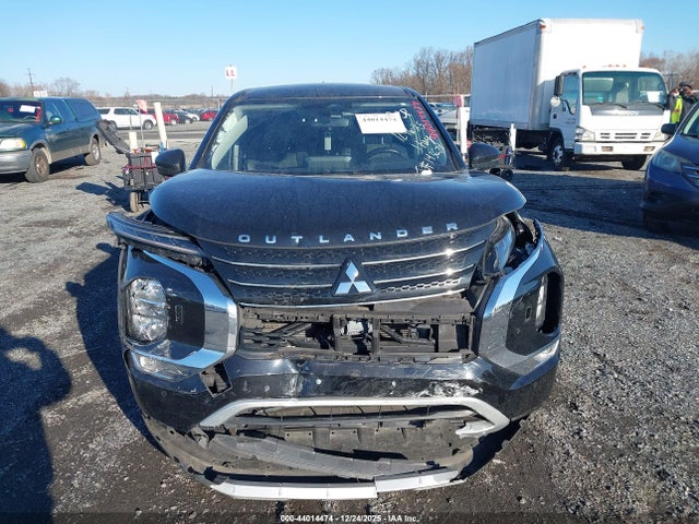 Продаж на аукціоні авто 2022 Mitsubishi Outlander Black Edition S-awc/se 2.5 S-awc/se Launch Edition S-awc, vin: JA4J4UA83NZ082064, номер лоту: 44014474
