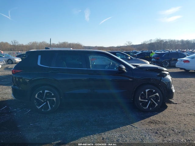 Продаж на аукціоні авто 2022 Mitsubishi Outlander Black Edition S-awc/se 2.5 S-awc/se Launch Edition S-awc, vin: JA4J4UA83NZ082064, номер лоту: 44014474