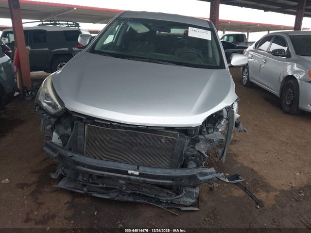 5XYZT3LB5GG317287 Hyundai Santa Fe Sport 2.4l