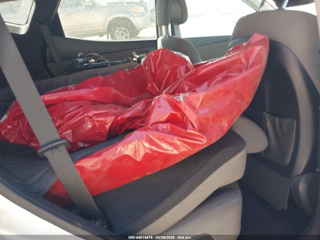 5XYZT3LB5GG317287 Hyundai Santa Fe Sport 2.4l