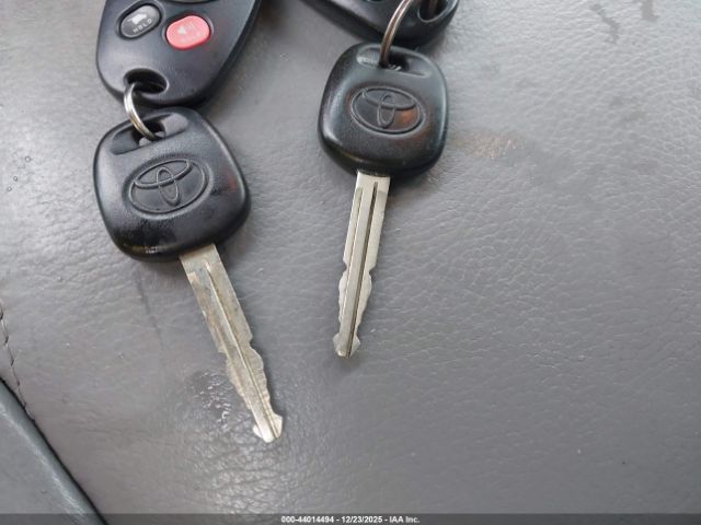 2011 TOYOTA SEQUOIA 5TDJY5G10BS046842 Photo 10