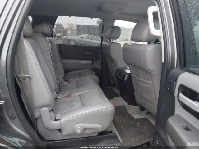 2011 TOYOTA SEQUOIA 5TDJY5G10BS046842 Photo 7