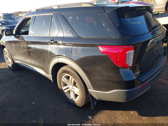 2021 FORD EXPLORER 1FMSK8DH4MGC15830 Photo 2