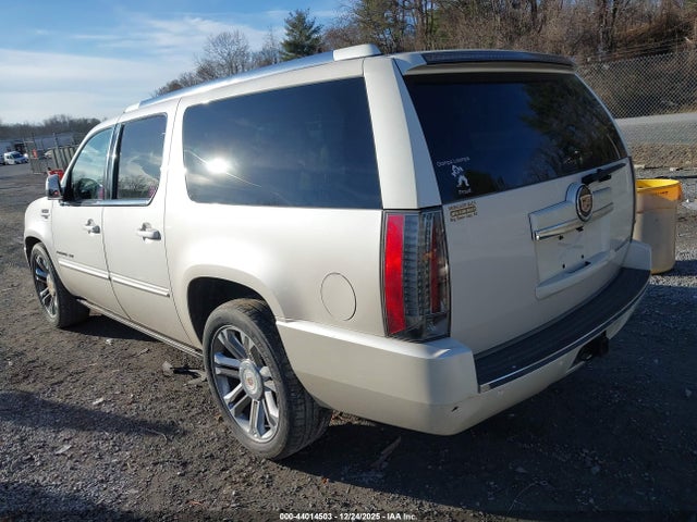Продаж на аукціоні авто 2013 Cadillac Escalade Esv Premium, vin: 1GYS4JEF3DR114022, номер лоту: 44014503