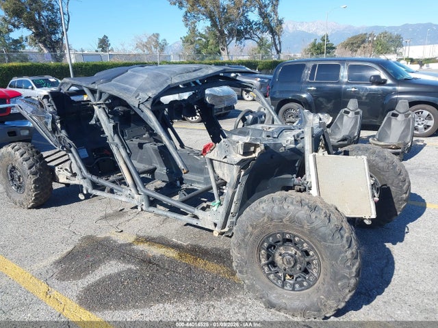 2022 CAN-AM MAVERICK X3 MAX 3JBVNAV22NE000817