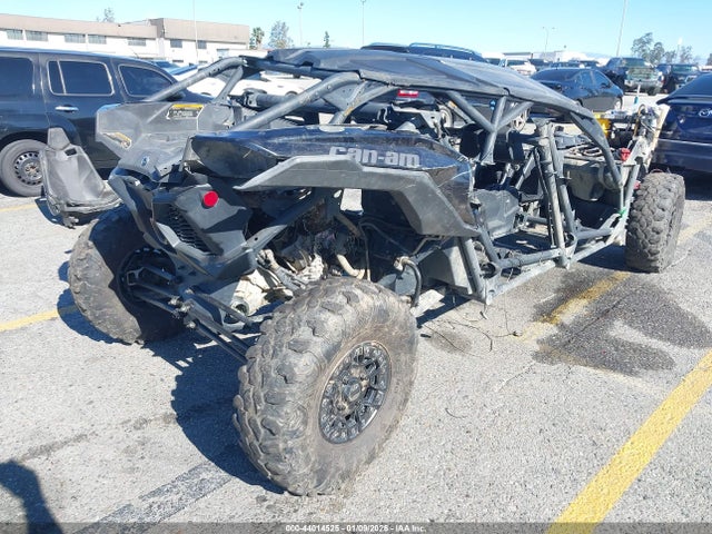 2022 CAN-AM MAVERICK X3 MAX 3JBVNAV22NE000817 Photo 3