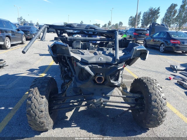 2022 CAN-AM MAVERICK X3 MAX 3JBVNAV22NE000817 Photo 5
