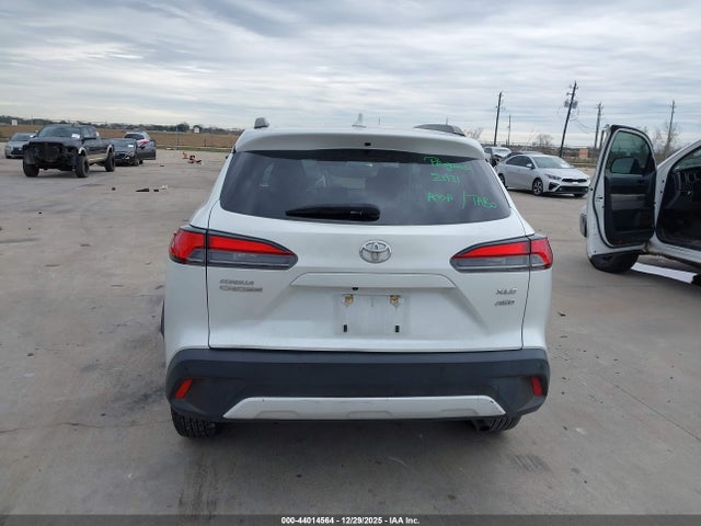 7MUEAABG1NV023705 Toyota Corolla Cross Xle