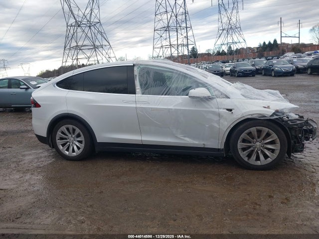Продажа на аукционе авто 2020 Tesla Model X Long Range Dual Motor All-wheel Drive/long Range Plus Dual Motor All-wheel Drive, vin: 5YJXCDE21LF298541, номер лота: 44014598