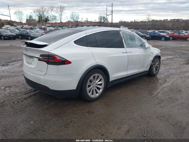 2020 TESLA MODEL X 5YJXCDE21LF298541 Photo 3