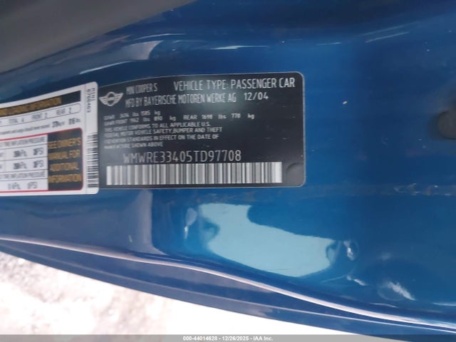 2005 MINI COOPER S WMWRE33405TD97708 Photo 8