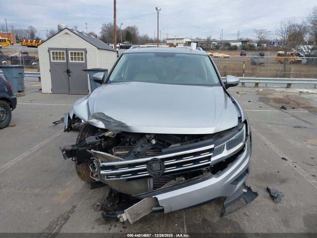 Продажа на аукционе авто 2019 Volkswagen Tiguan 2.0t Se/2.0t Sel/2.0t Sel R-line/2.0t Sel R-line Black, vin: 3VV3B7AX3KM128648, номер лота: 44014657