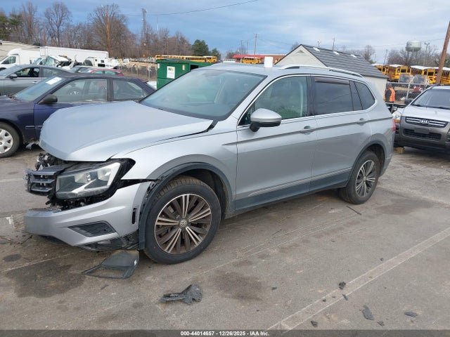 Продажа на аукционе авто 2019 Volkswagen Tiguan 2.0t Se/2.0t Sel/2.0t Sel R-line/2.0t Sel R-line Black, vin: 3VV3B7AX3KM128648, номер лота: 44014657