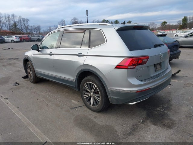Продажа на аукционе авто 2019 Volkswagen Tiguan 2.0t Se/2.0t Sel/2.0t Sel R-line/2.0t Sel R-line Black, vin: 3VV3B7AX3KM128648, номер лота: 44014657