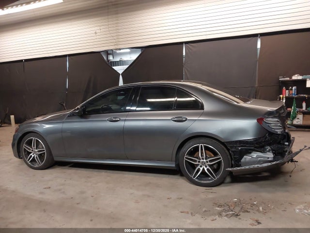 Продаж на аукціоні авто 2020 Mercedes-benz E 350 4matic, vin: WDDZF8EB5LA705704, номер лоту: 44014705