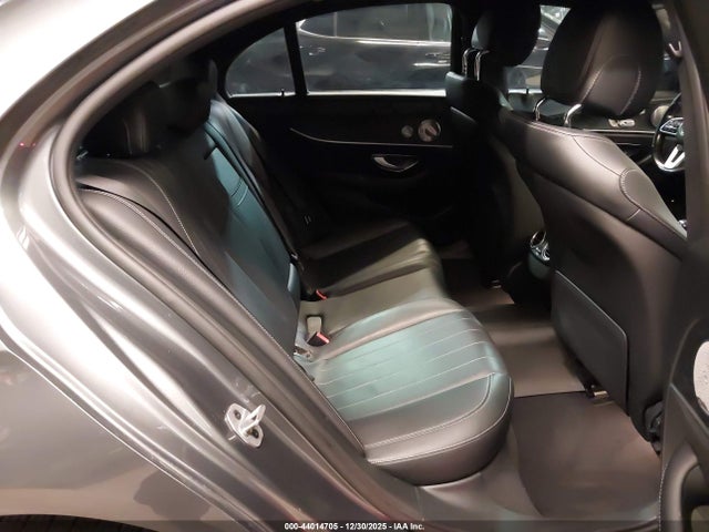 Продаж на аукціоні авто 2020 Mercedes-benz E 350 4matic, vin: WDDZF8EB5LA705704, номер лоту: 44014705