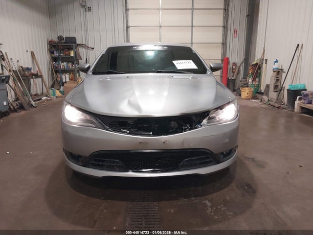 Auction sale of the 2015 Chrysler 200 S, vin: 1C3CCCBB9FN685393, lot number: 44014723