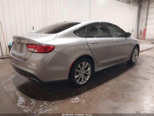 Auction sale of the 2015 Chrysler 200 S, vin: 1C3CCCBB9FN685393, lot number: 44014723