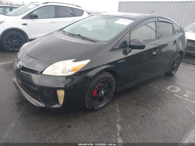 JTDKN3DU6E1778961 Toyota Prius Four