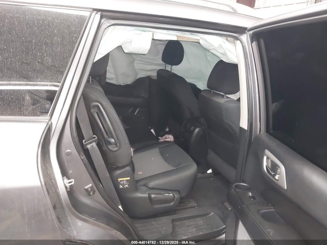 Nissan Pathfinder S 2019 5N1DR2MN6KC644186 Image 8