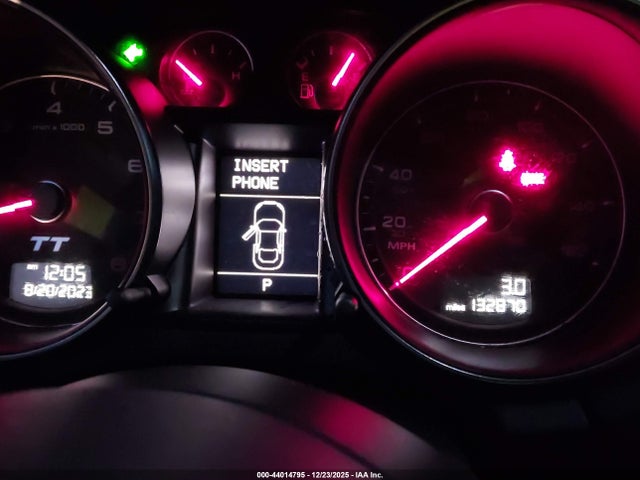 2011 AUDI TT TRUKFAFK9B1012687 Photo 6