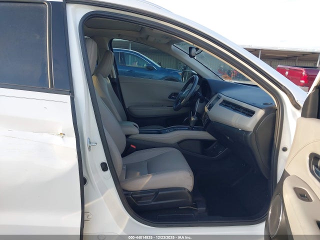 2021 HONDA HR-V 3CZRU5H7XMM709932 Photo 4