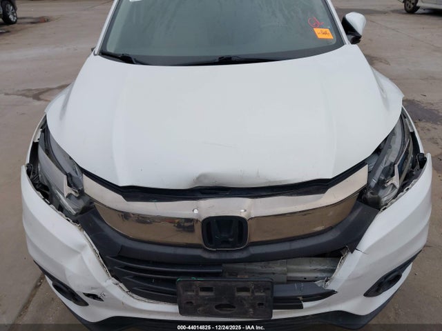 2021 HONDA HR-V 3CZRU5H7XMM709932 Photo 5