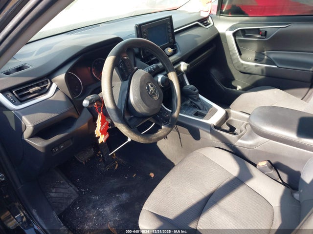 44014834 :رقم المزاد ، 2T3F1RFV5KC040301 vin ، 2019 Toyota Rav4 Le مزاد بيع