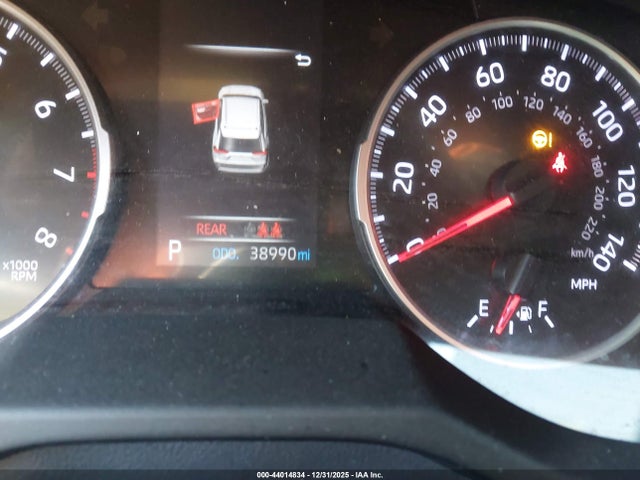 44014834 :رقم المزاد ، 2T3F1RFV5KC040301 vin ، 2019 Toyota Rav4 Le مزاد بيع