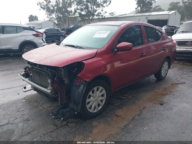 3N1CN7AP5KL878051 Nissan Versa 1.6 S+