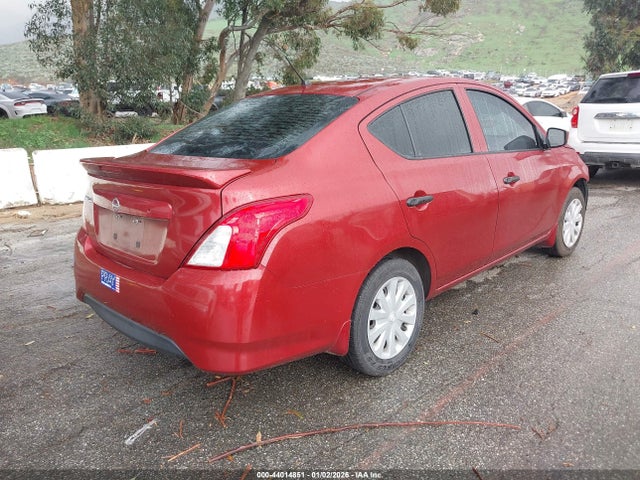 3N1CN7AP5KL878051 Nissan Versa 1.6 S+
