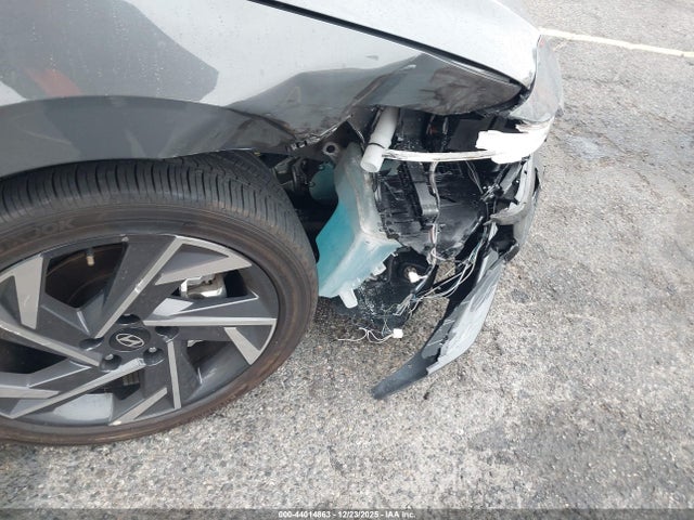 KMHLN4DJ9RU108255 Hyundai Elantra Hybrid Limited