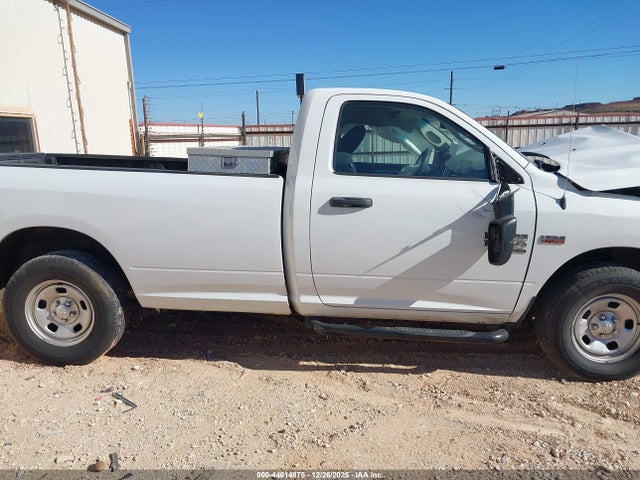 3C6JR6DT5KG532061 RAM 1500 Classic Tradesman 4x2 8&#039; Box