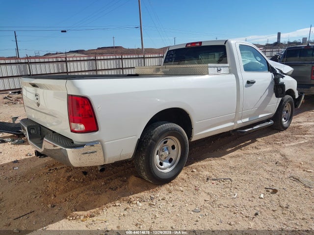 3C6JR6DT5KG532061 RAM 1500 Classic Tradesman 4x2 8&#039; Box