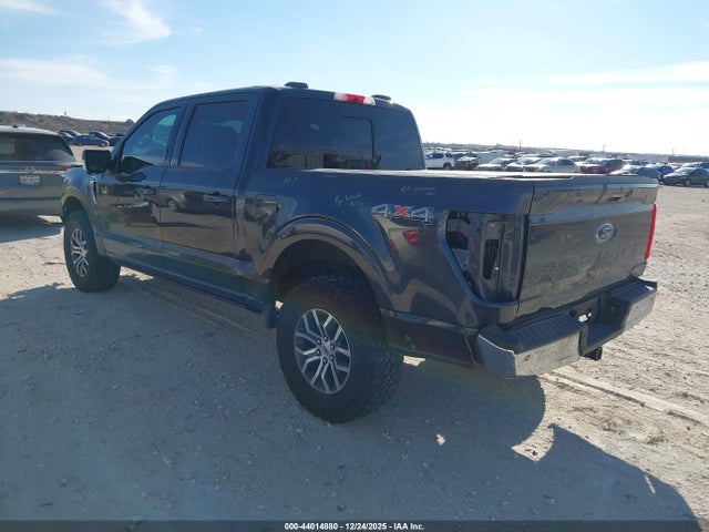 Ford F-150 Lariat 2022 1FTFW1E5XNFB75802 Image 3
