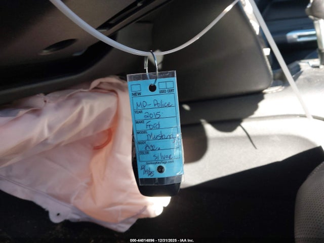 2015 FORD MUSTANG 1FATP8UH6F5383001 Photo 10