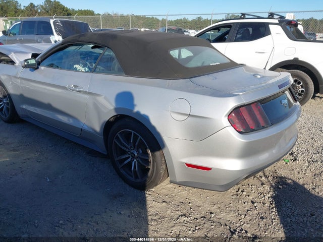 2015 FORD MUSTANG 1FATP8UH6F5383001 Photo 2