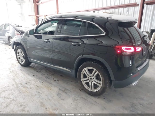 2023 MERCEDES-BENZ GLA 250 W1N4N4HB5PJ516657 Photo 2