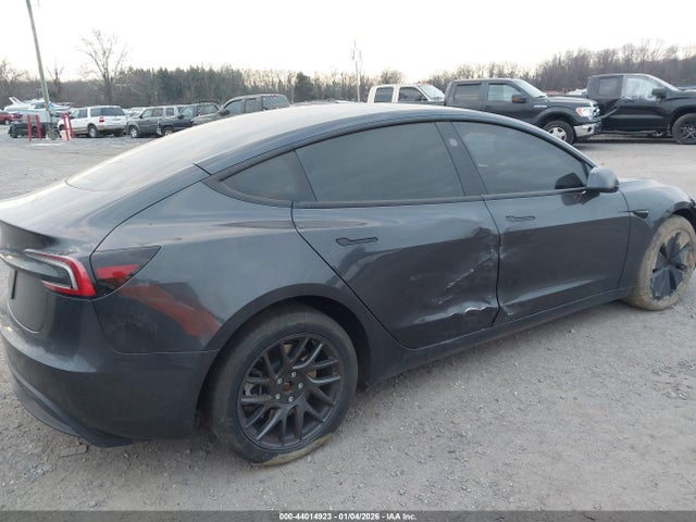 2024 TESLA MODEL 3 5YJ3E1EA3RF732966 Photo 5